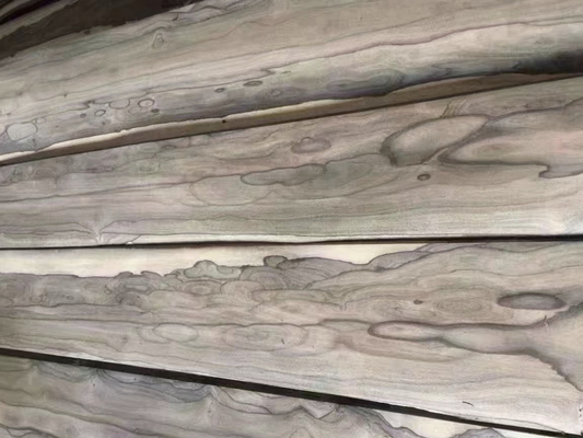 comprare Carpenteria in legno naturale di alta qualità con grano di legno in continua evoluzione online manufacture