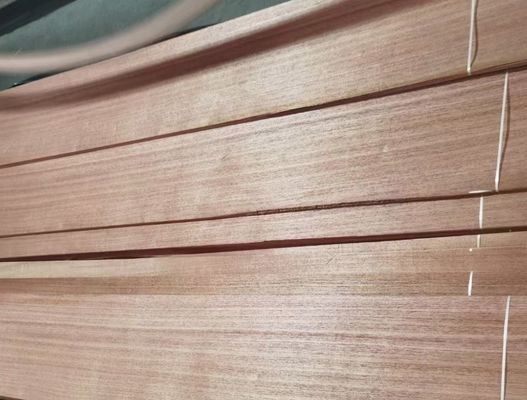 Flat Cut / Quarter Slicing Veneer di legno naturale in cedro spagnolo per elevate prestazioni