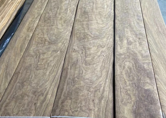 Finitura di legno naturale Kosso/ambila per la produzione di mobili