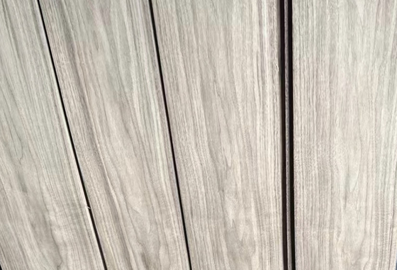 0.5m-2m / 2cm-2.44m / 2.45m-3.6m Veneer di legno Noce Naturale Veneer di noce per la decorazione domestica