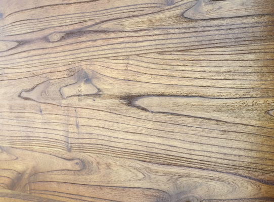 Decorazione degli interni Elm Pannello murario Granella di montagna / Granella retta / Splicing in legno massello